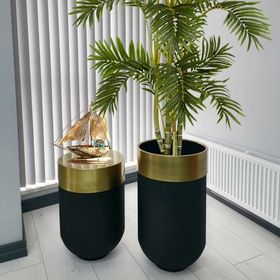 Evdeniste Dekoratif Eskitme Darbuka Siyah 70 cm Saksı +60 cm Sehpa