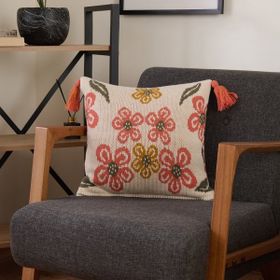 Evidea Soft 45x45 cm Bej Çiçek Desenli Triko Kırlent Kılıfı