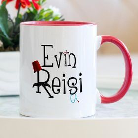 Evin Reisi Kırmızı Kupa Bardak