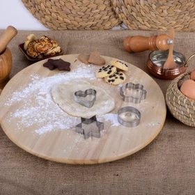 EW's Kitchenware Metal Mini 4 Parça Kurabiye Kalıbı