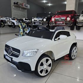 Fable Grand Suv 12 V Kumandalı Bluetooth Müzikli Akülü Araba