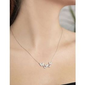 FakePapatya Silver 925 Ayar Beyaz Taşlı Gümüş Sıralı Kelebek Kolye