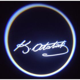 Femex Beyaz Atatürk İmza Yapıştırmalı Pilli Ledli Kapı Altı Logo