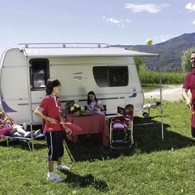 Fiamma 3.60 x 2.50 XL Beyaz Torba Tipi Tente