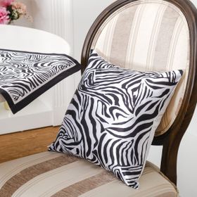 Finezza 1442 45x45 cm Siyah Beyaz Zebra Baskılı Kumaş Kırlent Kılıfı