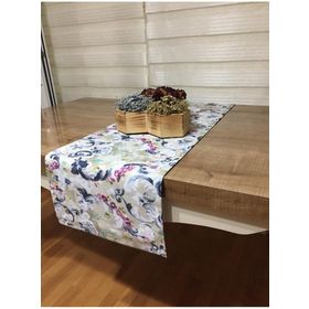 Finezza 40x140 cm Menekşe Çiçek Baskılı Duck Kumaş Runner