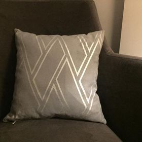 Finezza 45x45 cm Geometrik yaldız Baskılı Duck Kumaş Gri Gümüş Kırlent