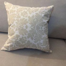 Finezza 45x45 cm Keten Yaprak Baskılı Pamuklu Kumaş Krem Bej 2'li Kırlent