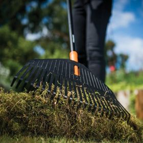 Fiskars 135026 Medium Yaprak Süpürgesi