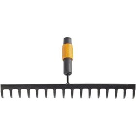 Fiskars 16 Diş Quıckfit Toprak Tırmığı
