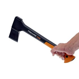 Fiskars X10 Parçalama Baltası