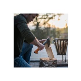 Fiskars X10 Parçalama Baltası