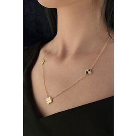 Fiyonk Kuyumculuk 14 Ayar Altın 3'lü Şans Yoncası Kolye