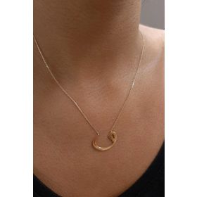 Fiyonk Kuyumculuk 14 Ayar Altın Vav Büyük Kolye