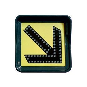 FM Trafik 30x30 cm Sağ Yön Ac Ledli Lamba Ve İşaretlemesi