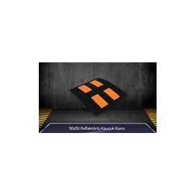FM Trafik 50x50 Reflektörlü Kauçuk Kasis