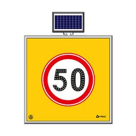 FM Trafik Solar Ledli 100X100 cm 50 kmh Yol Bakım Levhası
