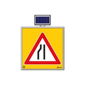 FM Trafik Solar Ledli 100X100 cm Daralan Yol Soldan Yol Bakım Levhası