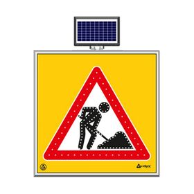 FM Trafik Solar Ledli 100X100 cm Yolda Çalişma Var Yol Bakım Levhası