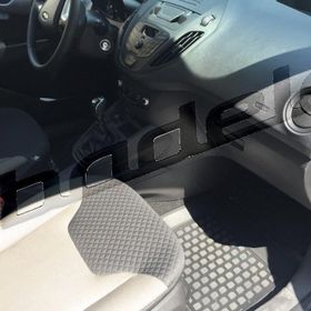 Ford Courier 2014 Model 3D Havuzlu Paspas