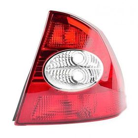 Ford Focus 2 2,5 Sedan Sağ 2005-2011 Arka Stop Lambası
