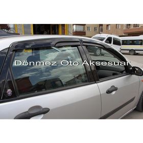 Ford Focus 2005 Mugen Cam Rüzgarlığı