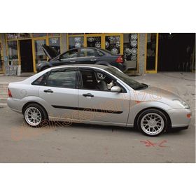 Ford Focus 2005 Mugen Cam Rüzgarlığı