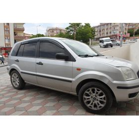 Ford Fusion 2002-2012 Mugen 4 Adet Cam Rüzgarlığı