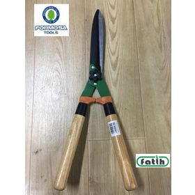 Formosa 50824 Ahşap Saplı Çit Makası