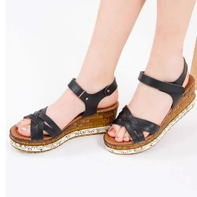 Fox Shoes F288071409 Siyah Kadın Sandalet