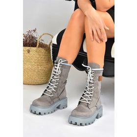 Fox Shoes L973916002 Siyah Yeşil Süet Bağcıklı Kadın Postal Bot
