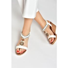 Fox Shoes M258313609 Beyaz Dolgu Topuklu Kadın Sandalet