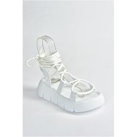 Fox Shoes M267083009 Beyaz Kalın Tabanlı Bilekten Bağlamalı Kadın Sandalet