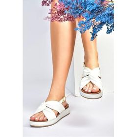 Fox Shoes M524022309 Beyaz Günlük Kadın Sandalet