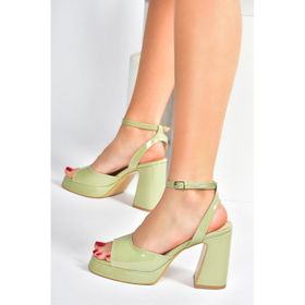 Fox Shoes M570345608 Yeşil Rugan Kadın Topuklu Ayakkabı
