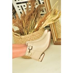 Fox Shoes N820001609 Ten Suni Deri Alçak Topuklu Günlük Kadın Bot