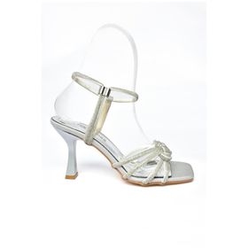 Fox Shoes P246000504 Gümüş Saten Kumaş İnce Topuklu Kadın Abiye Ayakkabı
