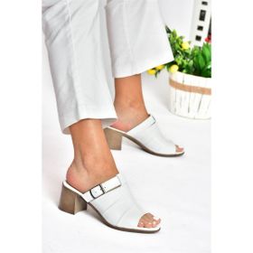 Fox Shoes P555450903 Beyaz Hakiki Deri Kalın Topuklu Günlük Kadın Terlik