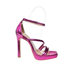 Fox Shoes P569012459 Fuşya Metalik Yüksek Topuklu Kadın Abiye Ayakkabı