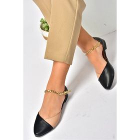 Fox Shoes P726054509 Siyah Ten Zincir Detaylı Kadın Babet