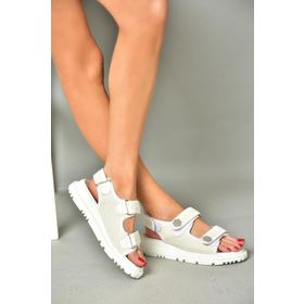 Fox Shoes S2671220 04 Kumaş Beyaz Kadın Sandalet