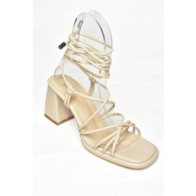 Fox Shoes S2824705 09 Bej Kalın Topuklu Bağlamalı Kadın Ayakkabı