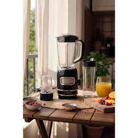 Fressi FR-BL01 Retroblend Öğütücülü Smoothie Krem Şişeli Retro Blender Seti