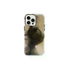 Fuchsia İphone 15 Pro Max İle Uyumlu Phantom Siyah Kablosuz Şarj Özellikli Kapak