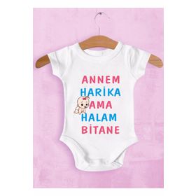 Genel Annem Harika Ama Halam Bitane Baskılı Beyaz Bebek Zıbın