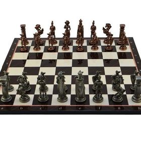 Gift Home Battal Boy Metal İngiliz 43x43 cm Satranç Takımı Antik ve Katlanır Ceviz Desenli MDF Satranç Tahtası