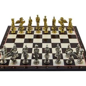 Gift Home Battal Boy Metal Pegasus 43x43 cm Satranç Takımı Parlak ve Katlanır Ceviz Desenli MDF Satranç Tahtası