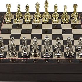 Gift Home Büyük Boy Metal Klasik 36x36 cm Satranç Takımı Parlak ve Ceviz Desenli Sandıklı Mdf Tahtası