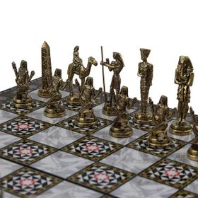 Gift Home Metal Mısır 43x43 cm Satranç Takımı Parlak ve Katlanır Sedef Desenli MDF Ahşap Satranç Tahtası