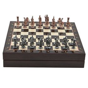 Gift Home Orta Boy Metal Roma 36x36x6 cm Satranç Takımı Antik Ve Ceviz Desenli Sandıklı MDF Tahtası